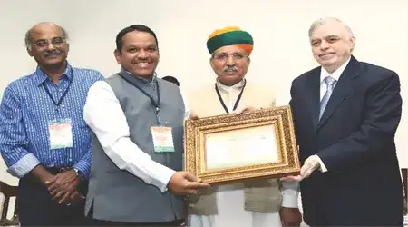 award-5